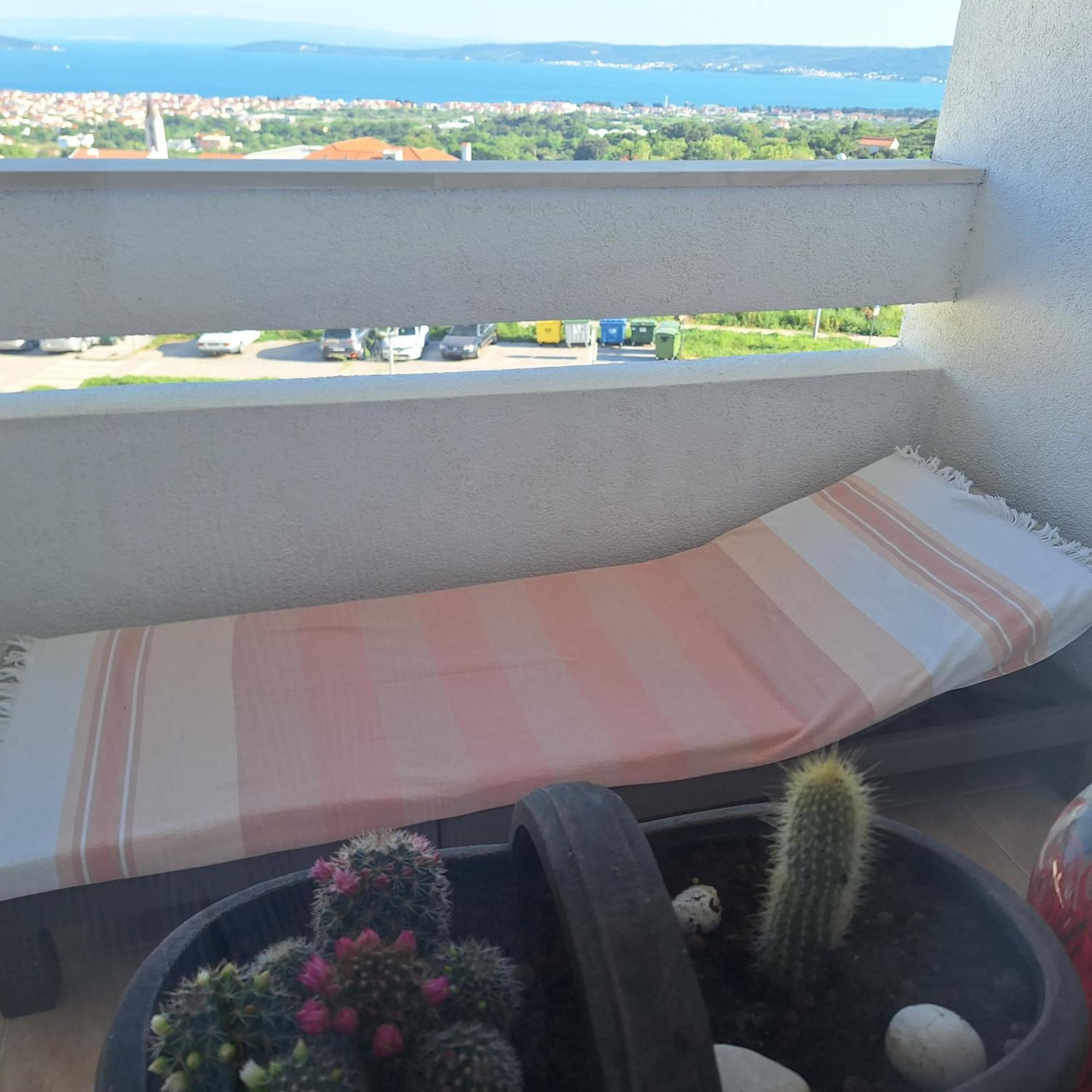 Mila Apartment Kastel Novi Exterior photo